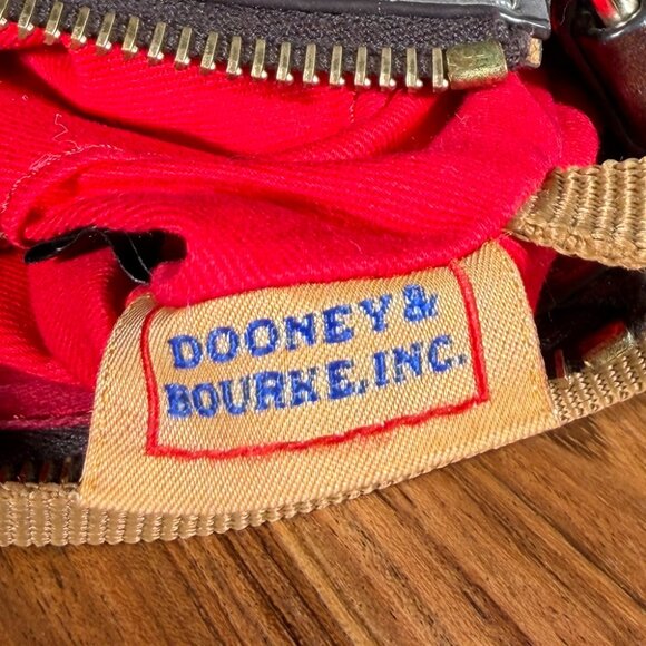 Dooney & Bourke Gray Croc-Embossed Leather Oakdale Crossbody Bag - Picture 9 of 15